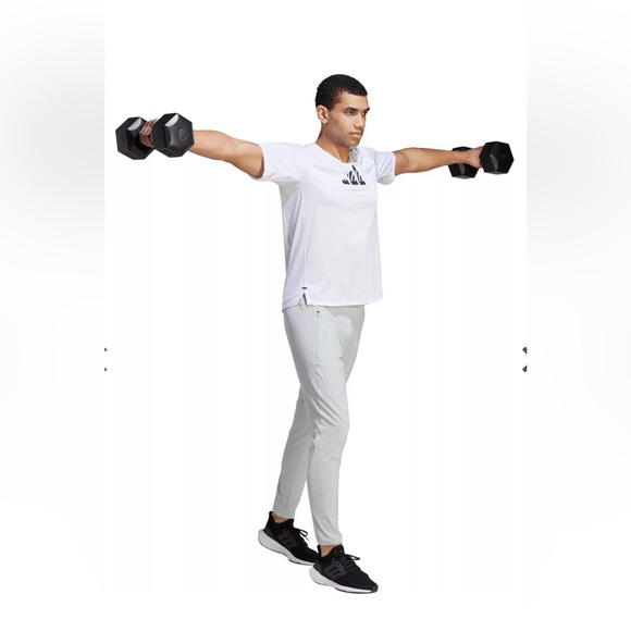 NWT! adidas AEROREADY Men's Designed 4 Training Pants Wonder Silver IL1402 - Picture 3 of 16